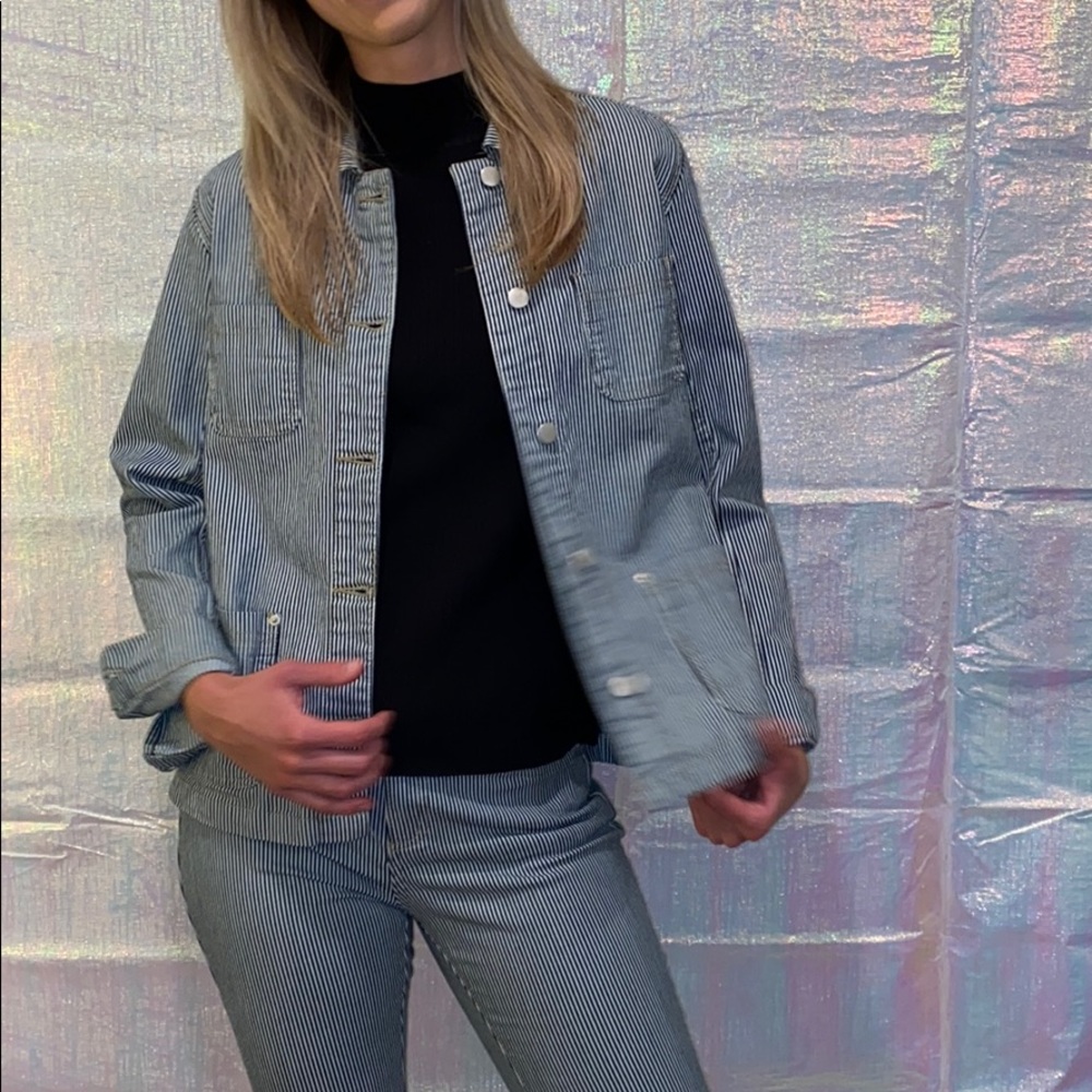 Striped Set - Picture 3 of 5